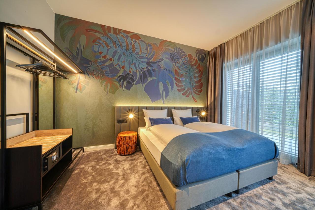 Vienna House Easy By Wyndham Bonn City Екстериор снимка